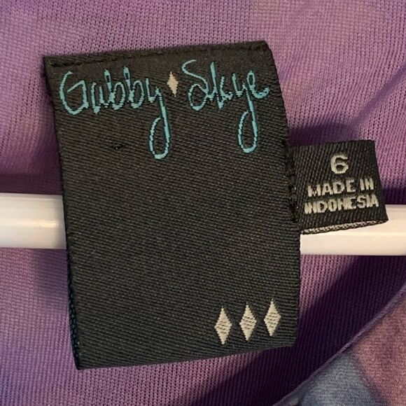 NWT Gabby Skye flutter sleeve dress. Size 6 - Picture 5 of 6